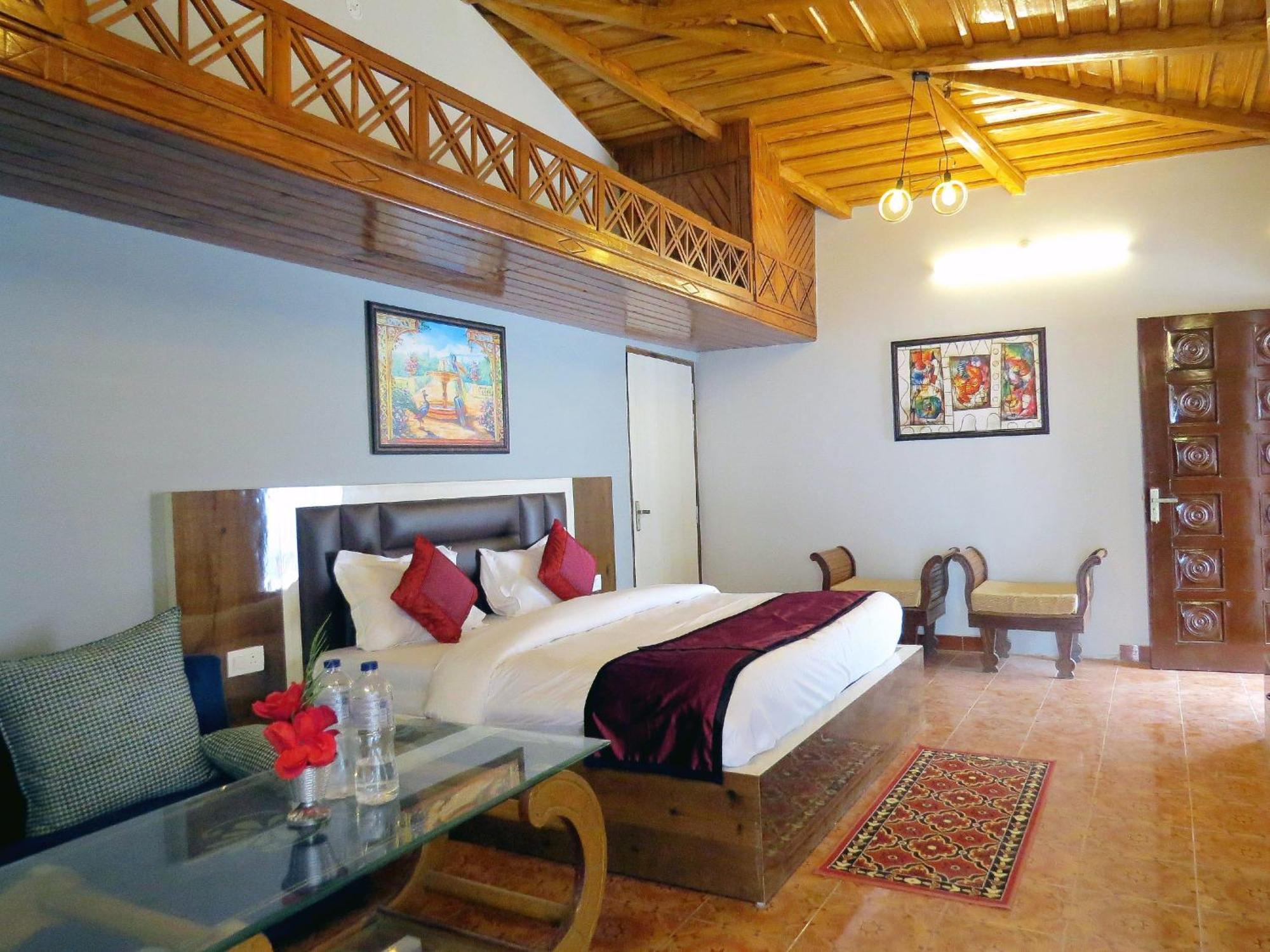 Hotel Haya Palace Nainital Exterior photo